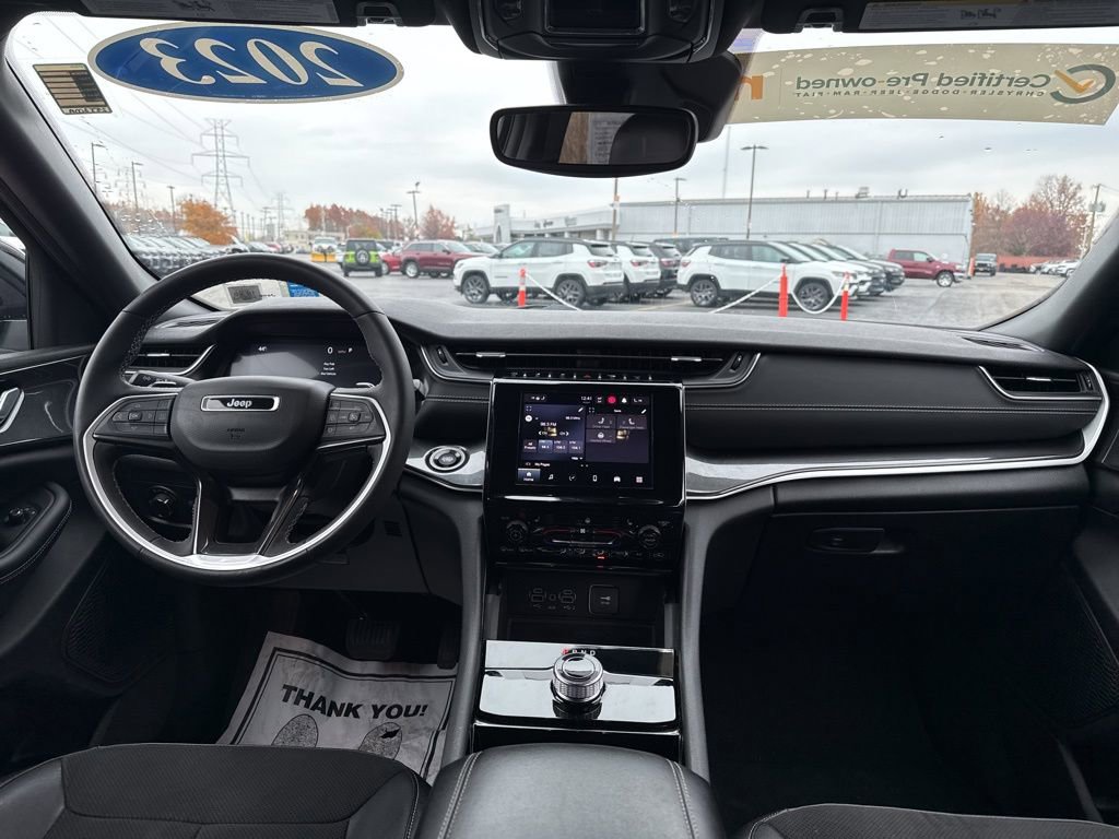 Certified 2023 Jeep Grand Cherokee Altitude image 6