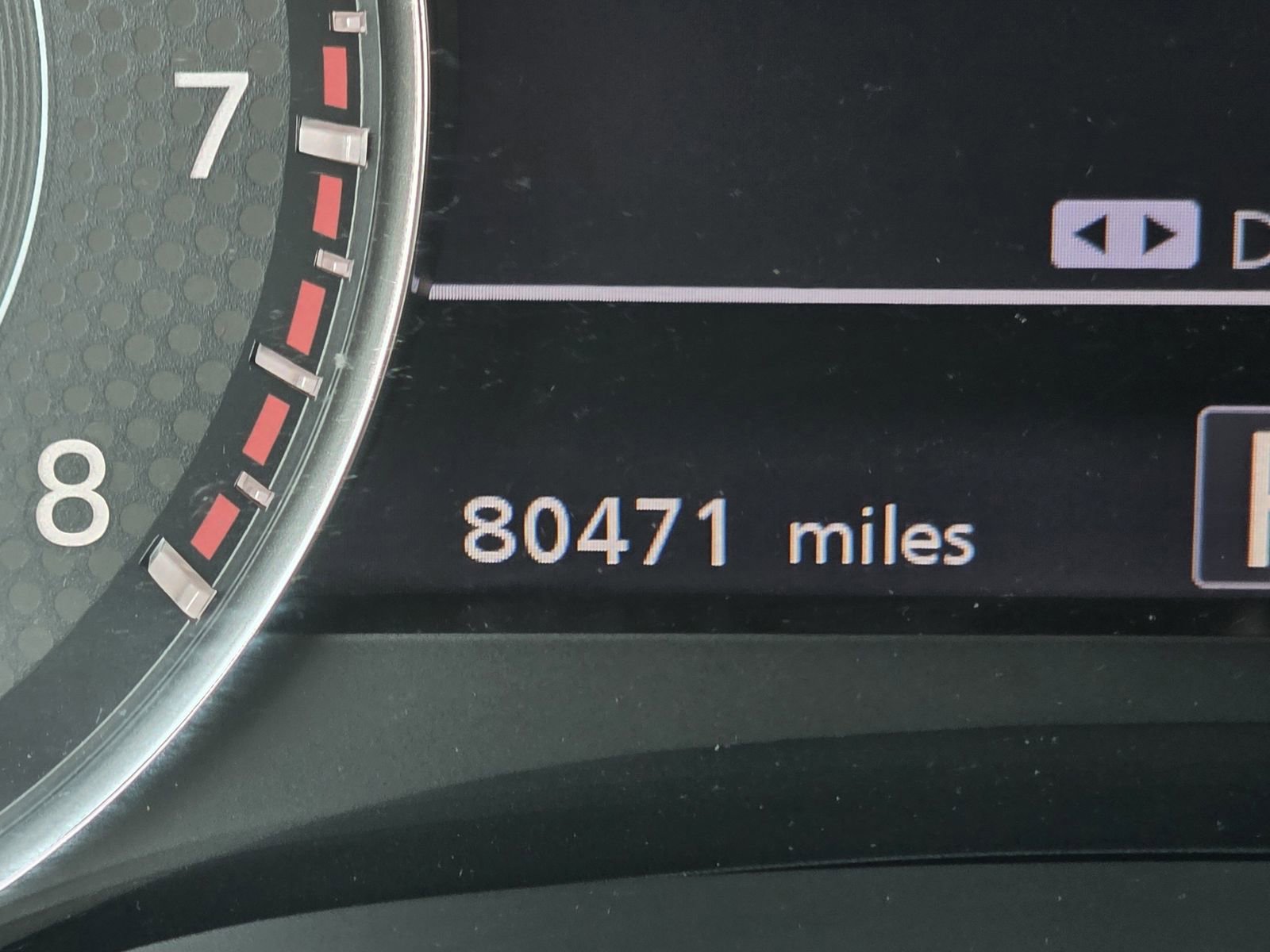 Used 2021 Nissan Armada Platinum w/ Captain's Chairs Package image 32