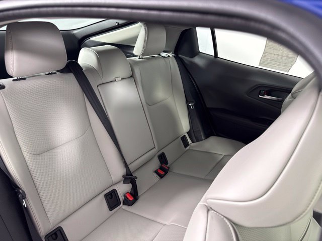 Used 2025 Toyota Prius XLE AWD/4WD image 27
