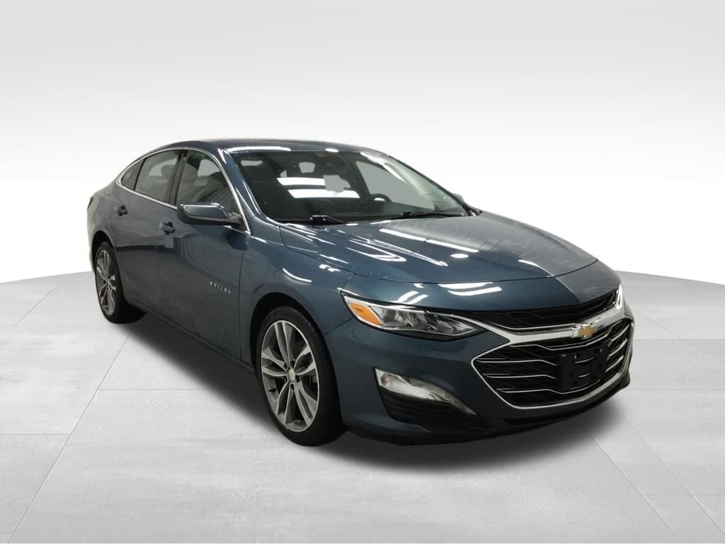 Used 2024 Chevrolet Malibu LT image 3