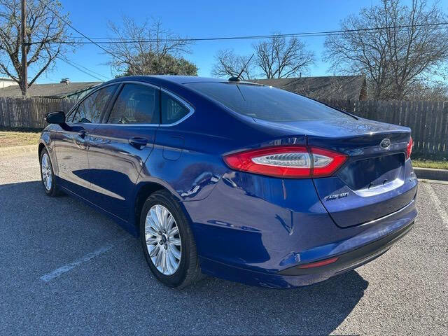 Used 2013 Ford Fusion SE image 16