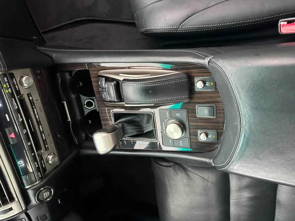 Used 2016 Lexus LS 460 AWD w/ Comfort Package image 18