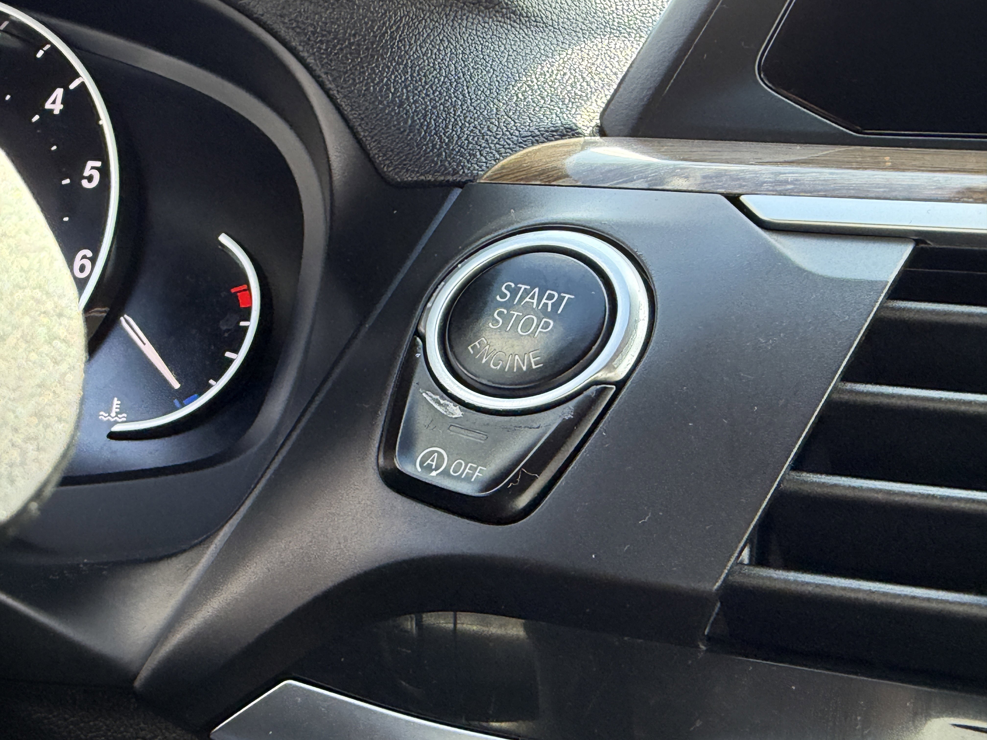 Used 2019 BMW X3 sDrive30i w/ Convenience Package image 29