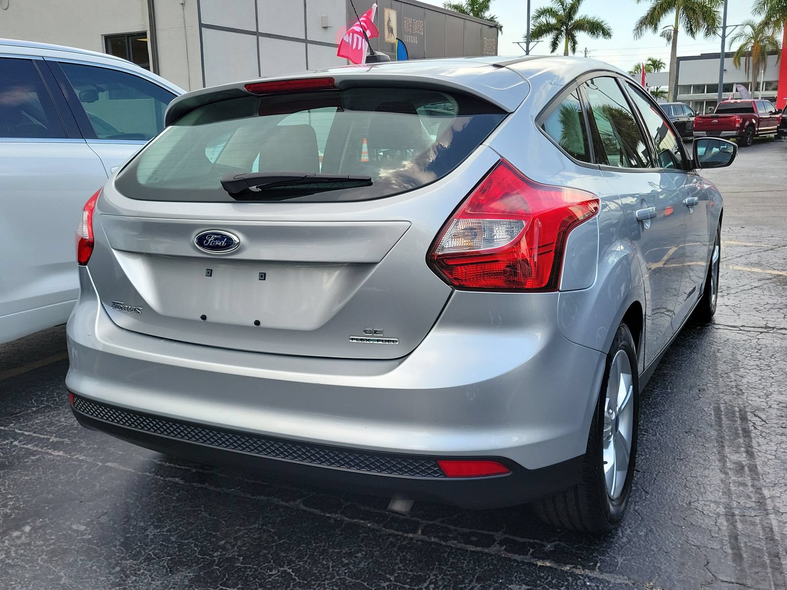 Used 2013 Ford Focus SE FWD image 4