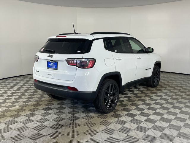 New 2026 Jeep Compass Latitude image 6