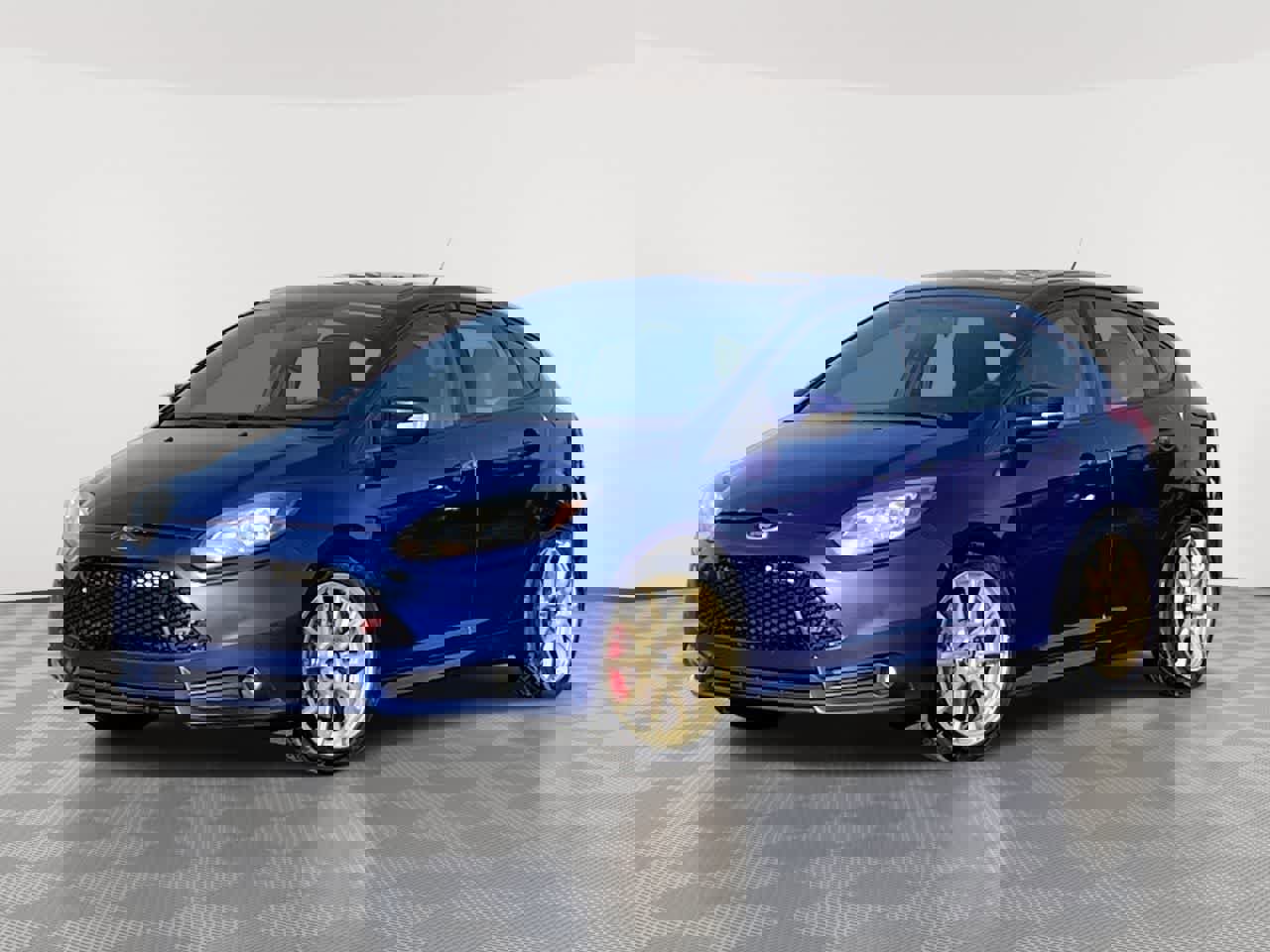 Used 2014 Ford Focus ST w/ Equipment Group 201A image 1