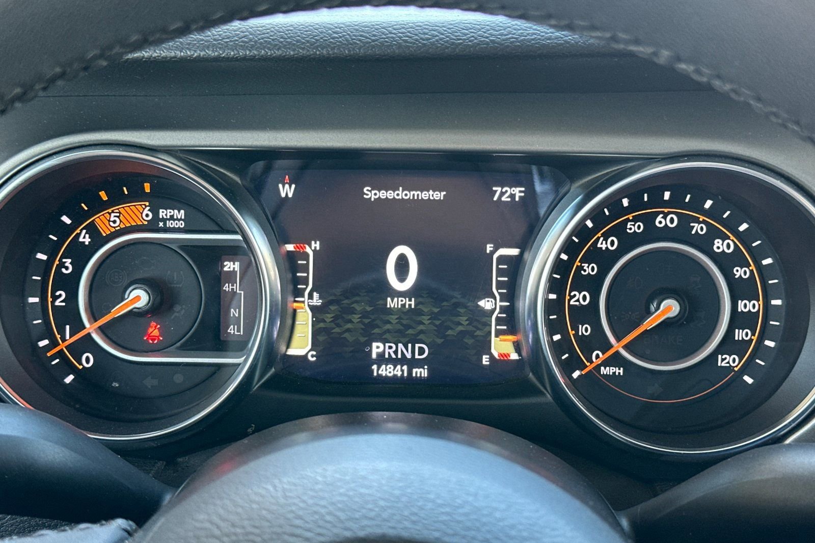 Used 2023 Jeep Gladiator Willys image 24