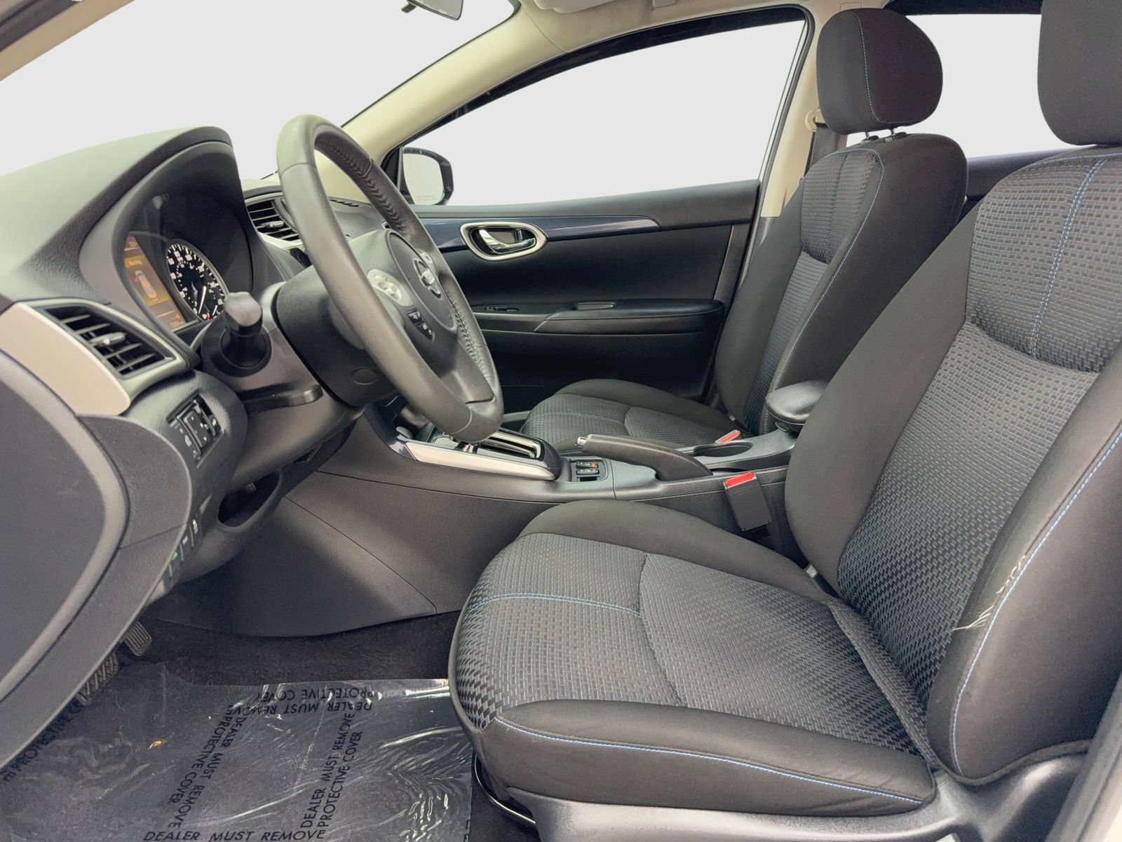 Used 2017 Nissan Sentra SR FWD image 17