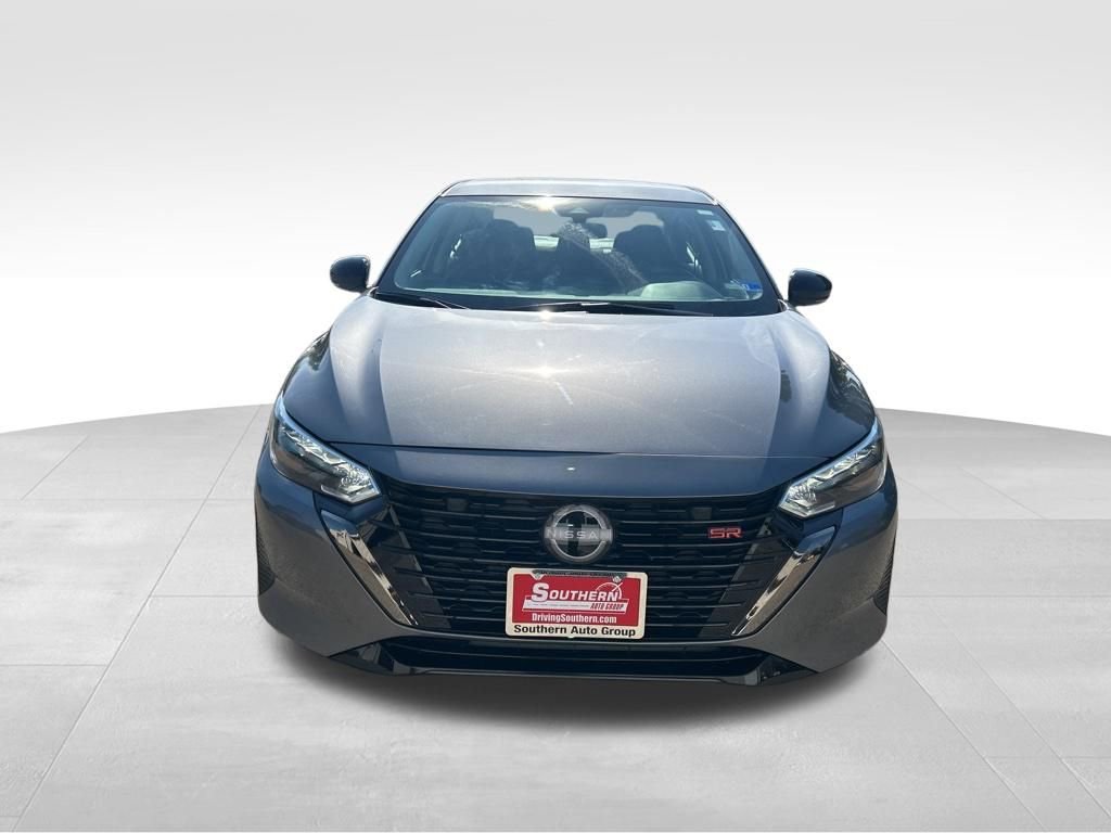 Used 2025 Nissan Sentra SR image 9
