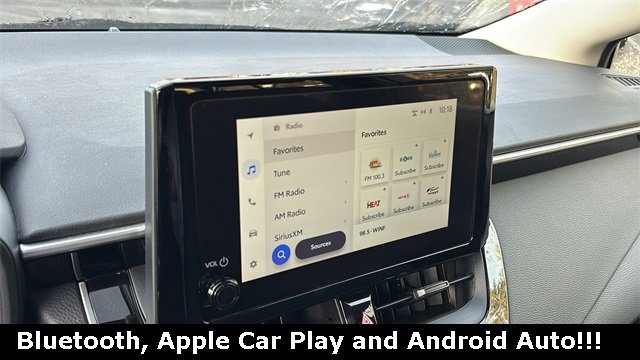 Used 2024 Toyota Corolla LE image 3