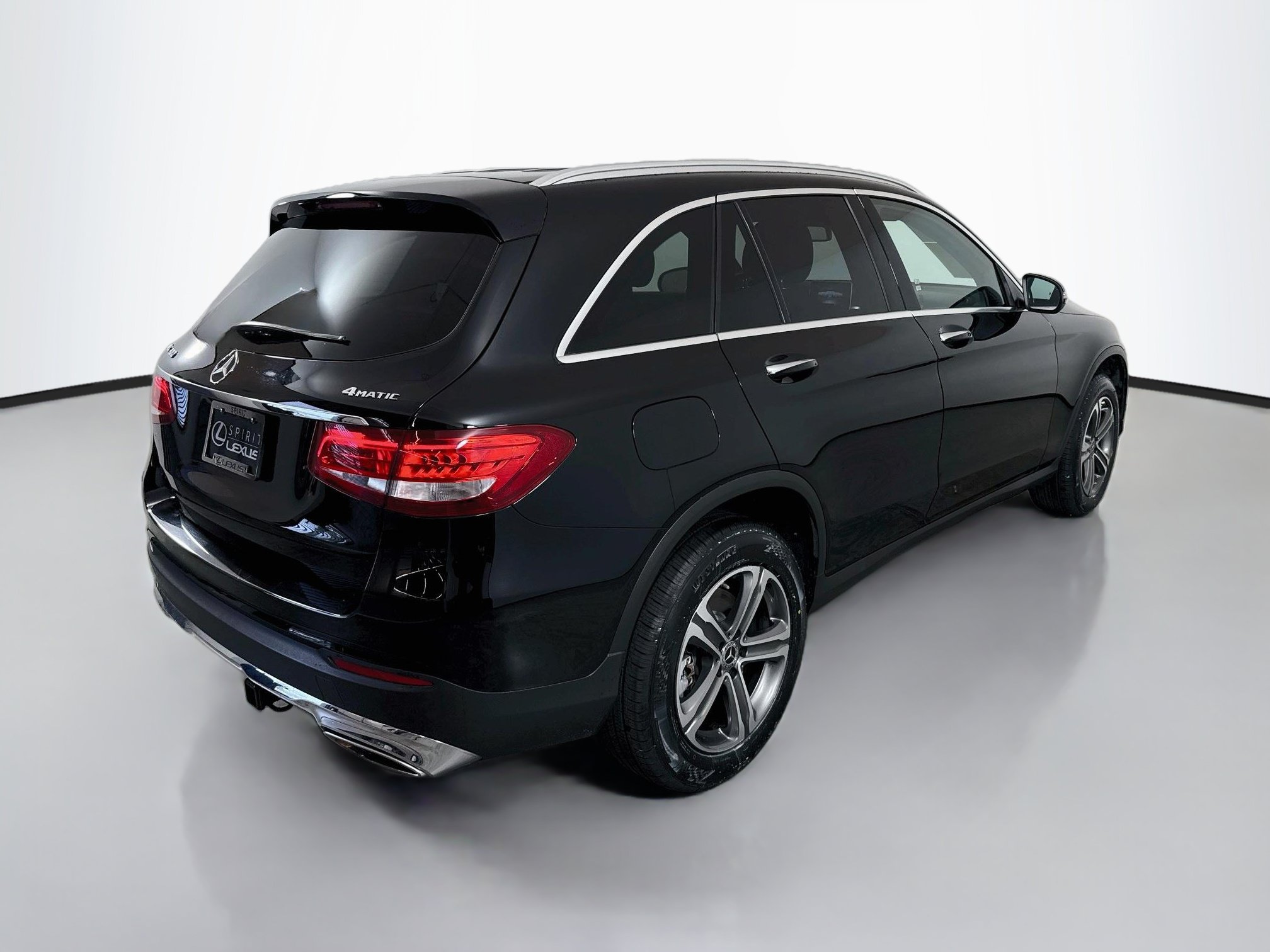 Used 2018 Mercedes-Benz GLC 300 4MATIC image 7