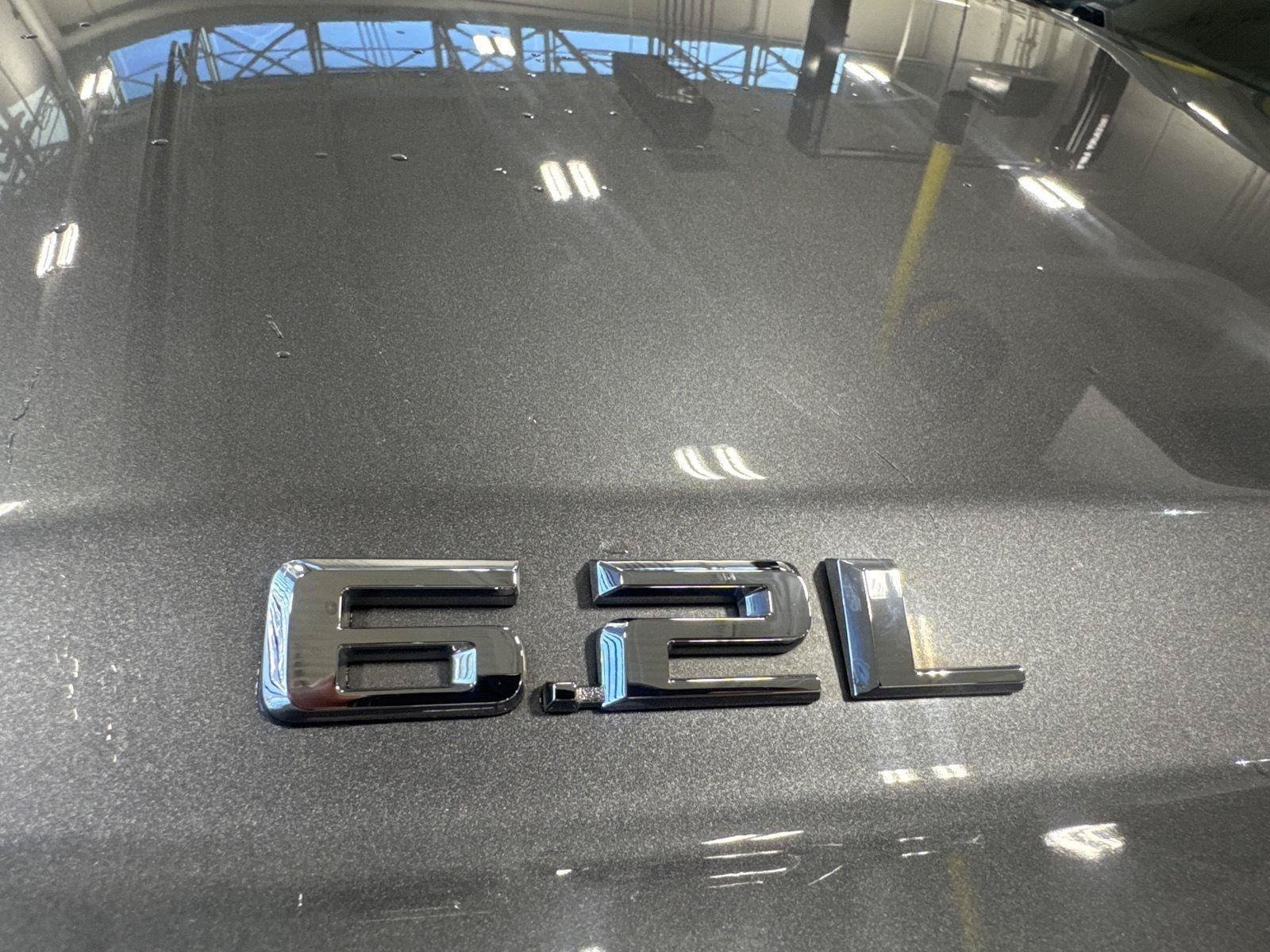 Used 2019 Chevrolet Silverado 1500 LTZ w/ LTZ Premium Package AWD/4WD image 21