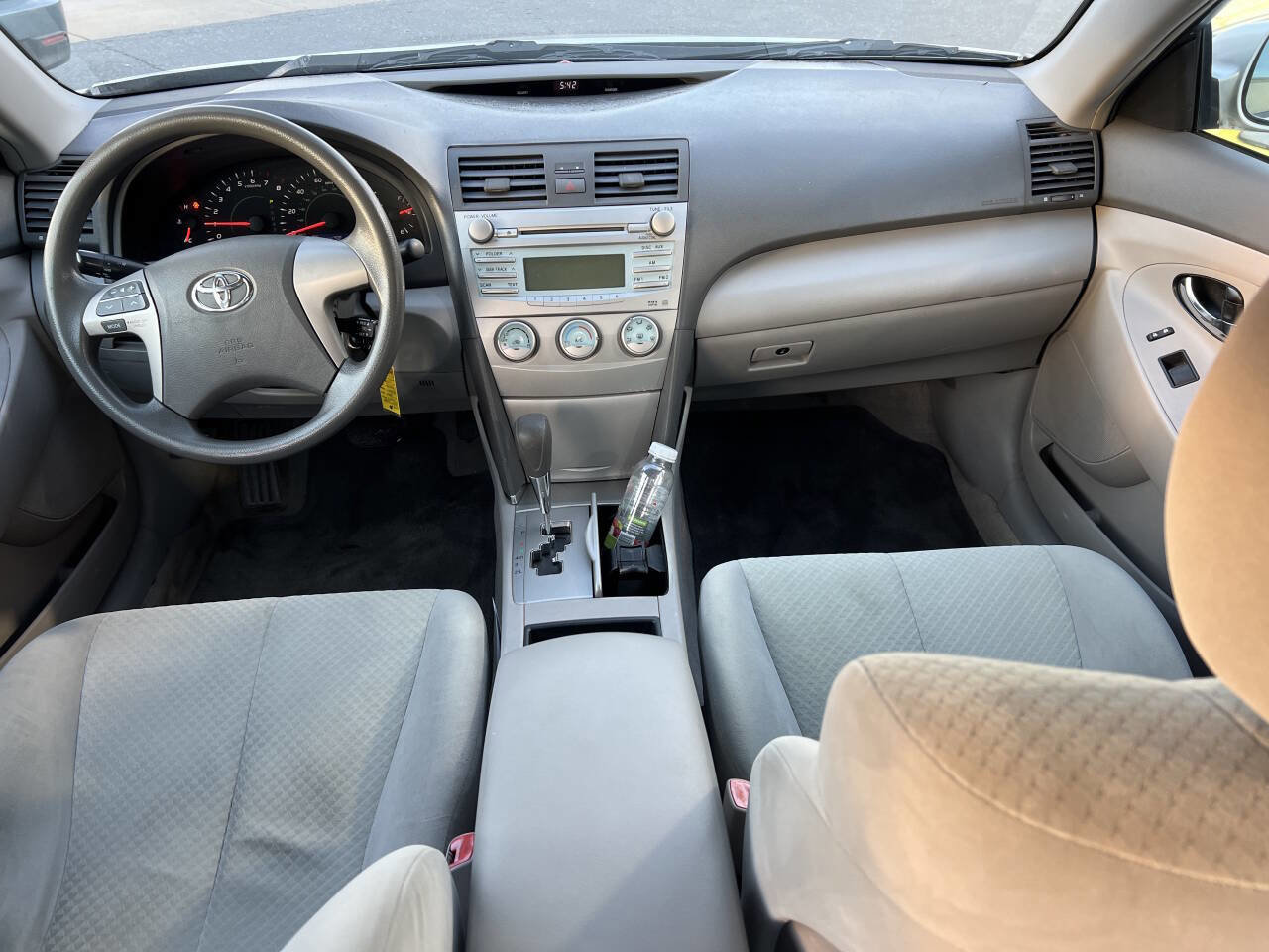 Used 2009 Toyota Camry LE image 10