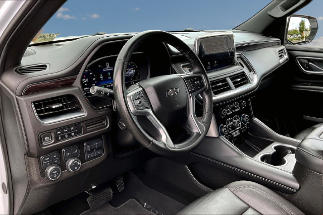 Used 2024 Chevrolet Tahoe Z71 w/ Z71 Off-Road Package AWD/4WD image 16