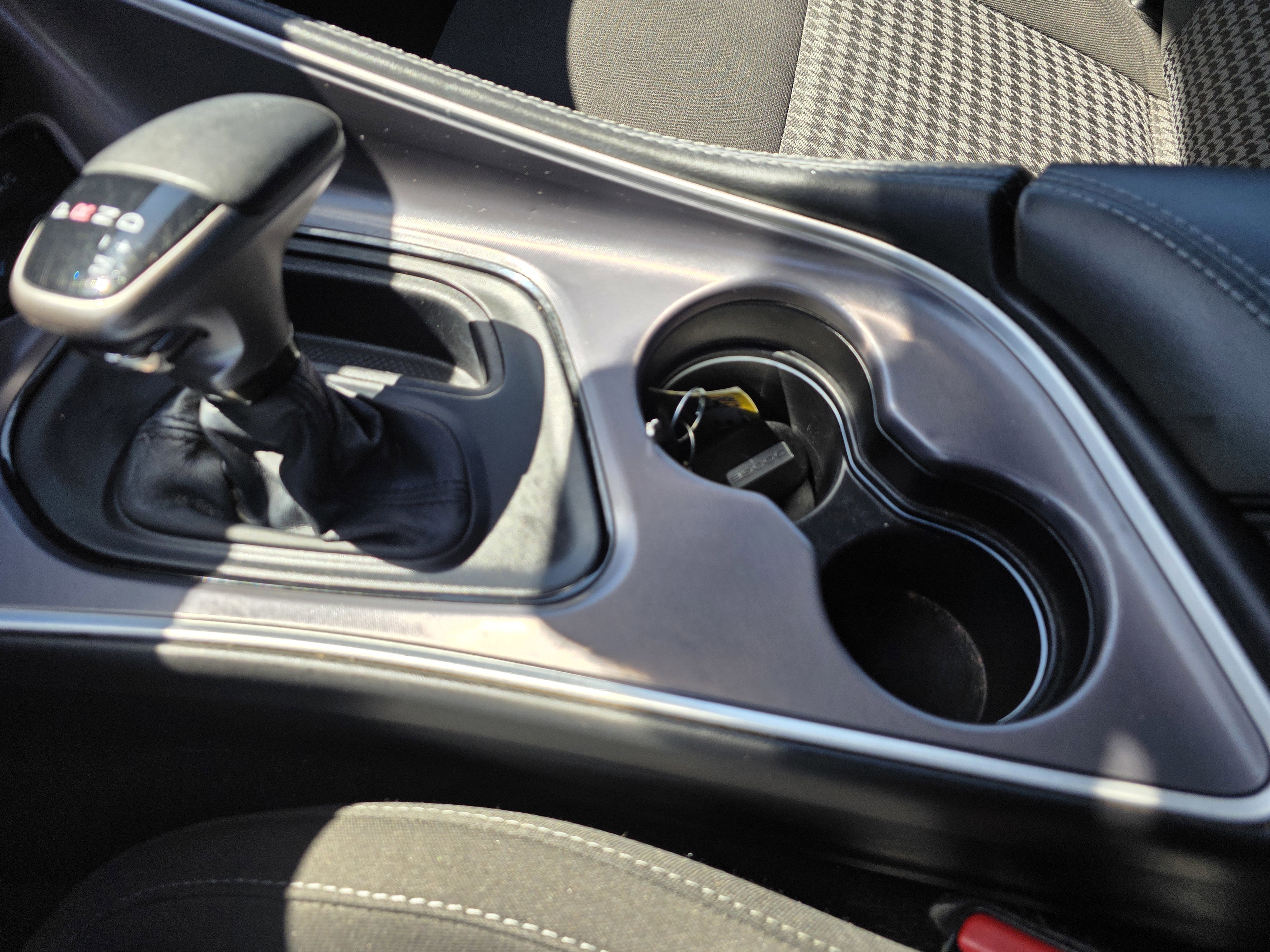 Used 2019 Dodge Challenger R/T w/ Driver Convenience Group RWD image 19
