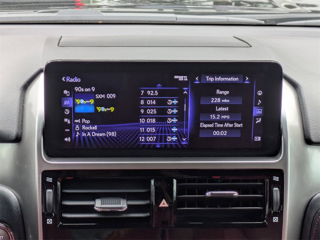 Used 2023 Lexus GX 460 Luxury w/ Accessory Package image 18