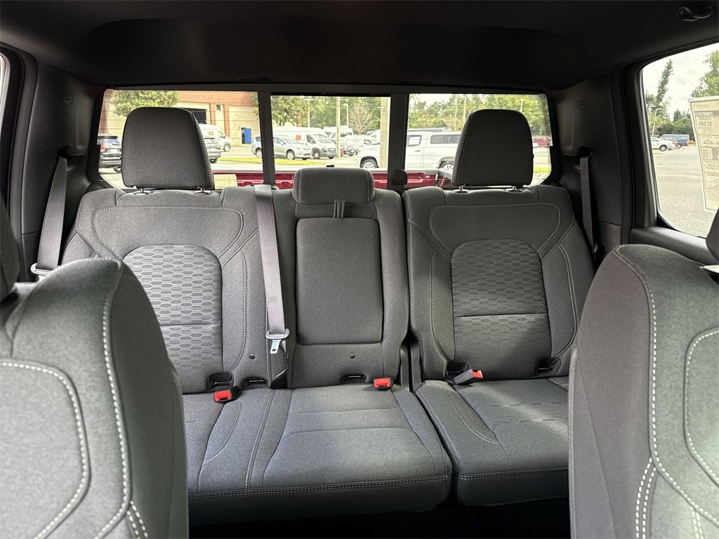 New 2025 RAM 1500 Big Horn image 28