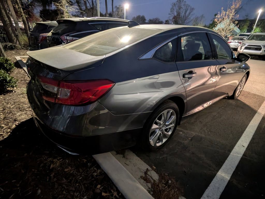 Used 2018 Honda Accord LX image 6
