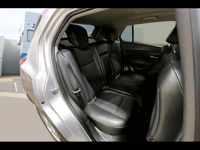 Used 2016 Chevrolet Trax LT w/ LT Convenience Package image 22