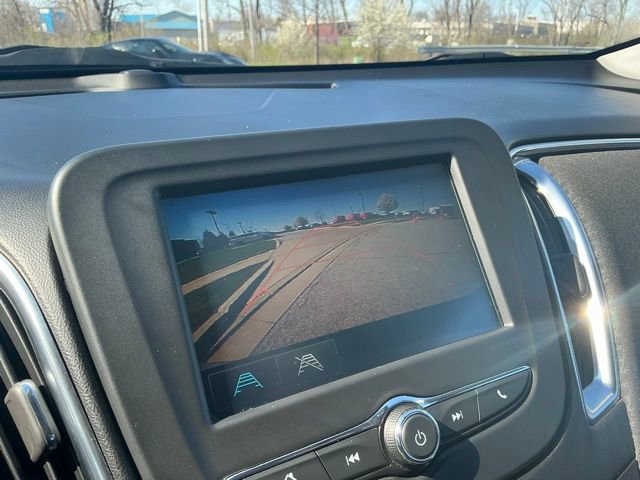 Used 2016 Chevrolet Malibu LT image 27