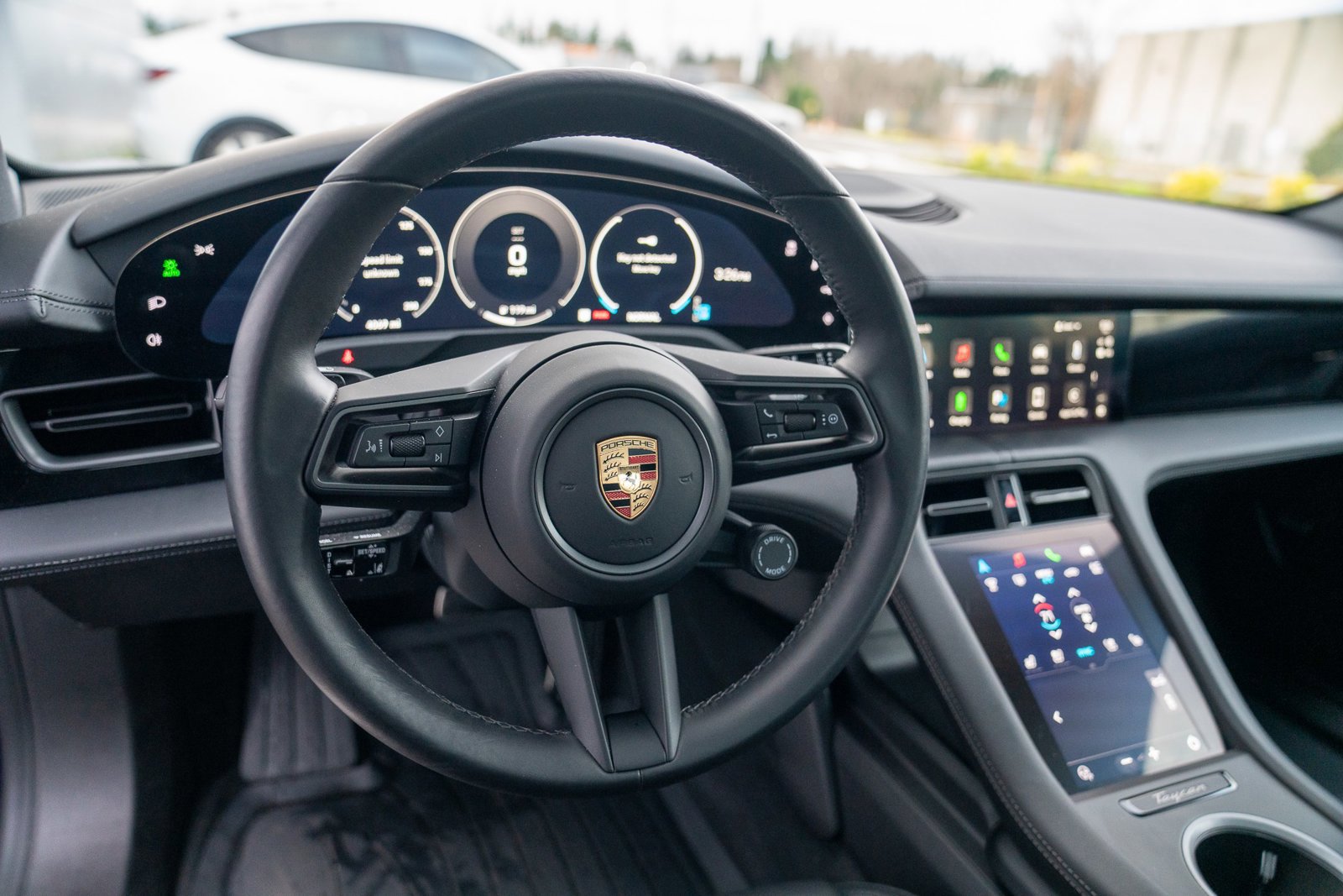 Certified 2025 Porsche Taycan image 14