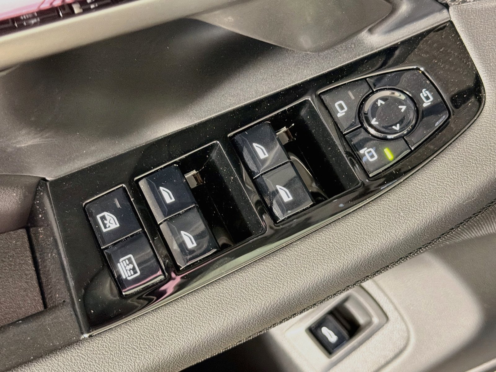 New 2026 BMW i5 M60 w/ Executive Package AWD/4WD image 18