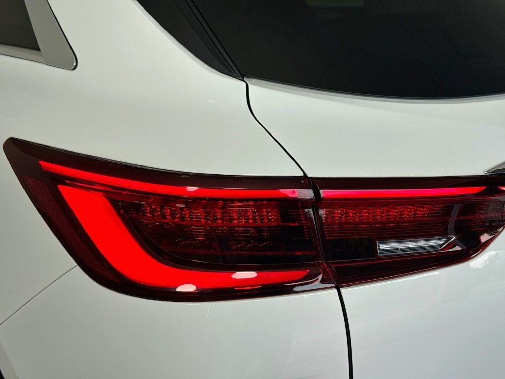 Used 2022 INFINITI QX50 Luxe FWD image 35