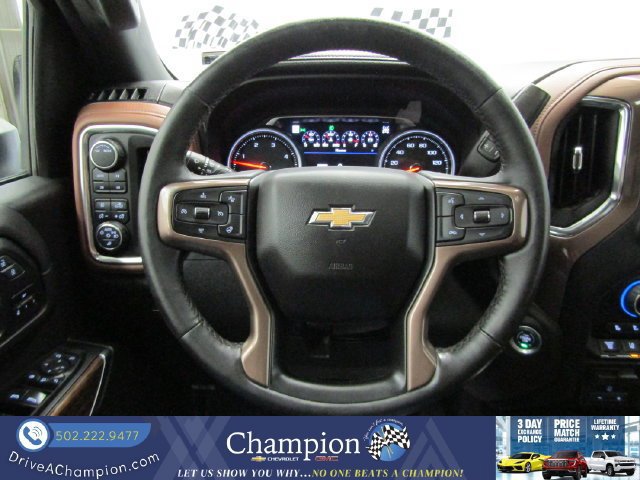 Used 2022 Chevrolet Silverado 3500 High Country w/ Safety Package II AWD/4WD image 42