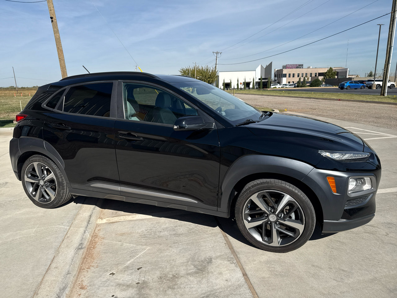 Used 2018 Hyundai Kona Limited image 7