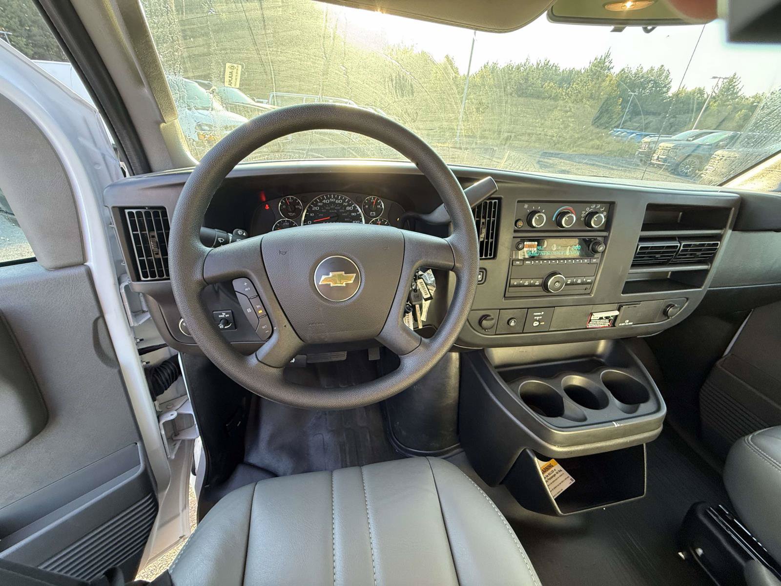 New 2026 Chevrolet Express 2500 Extended w/ Driver Convenience Package RWD image 7