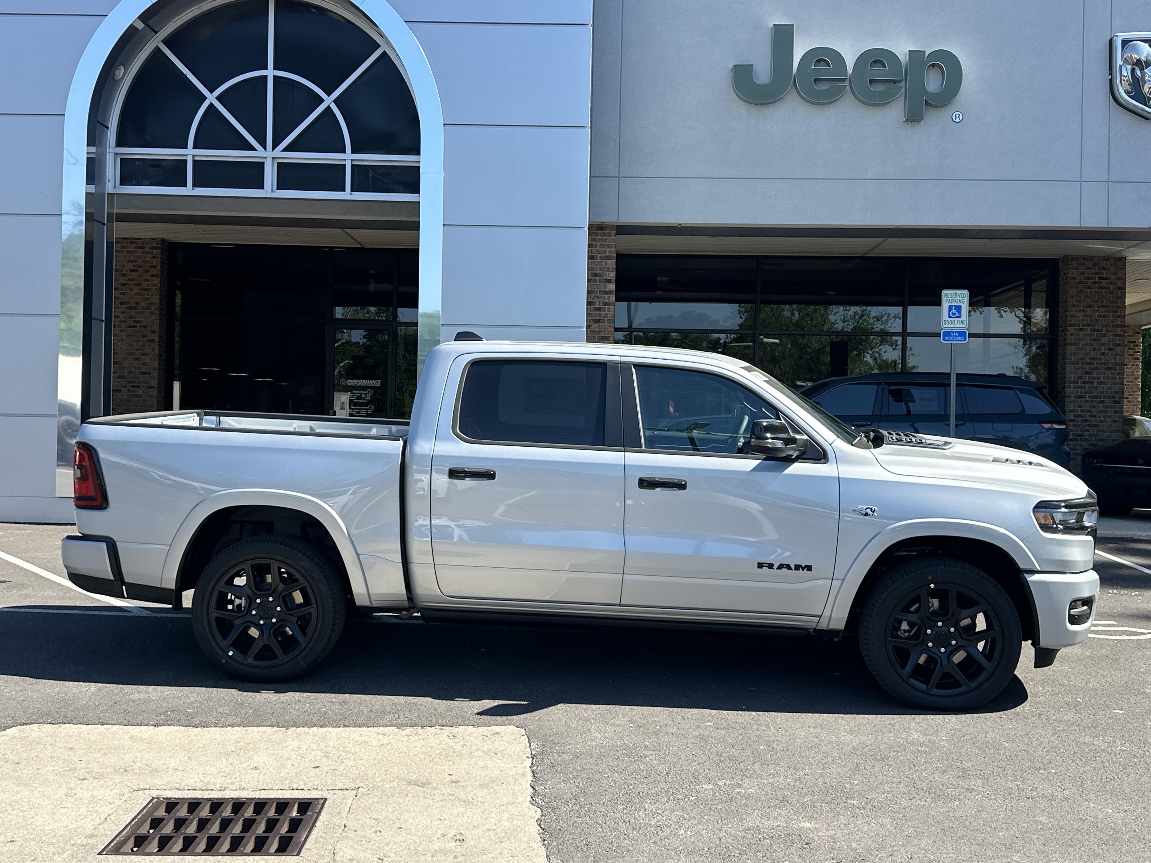 New 2026 RAM 1500 Laramie w/ Night Edition AWD/4WD image 23
