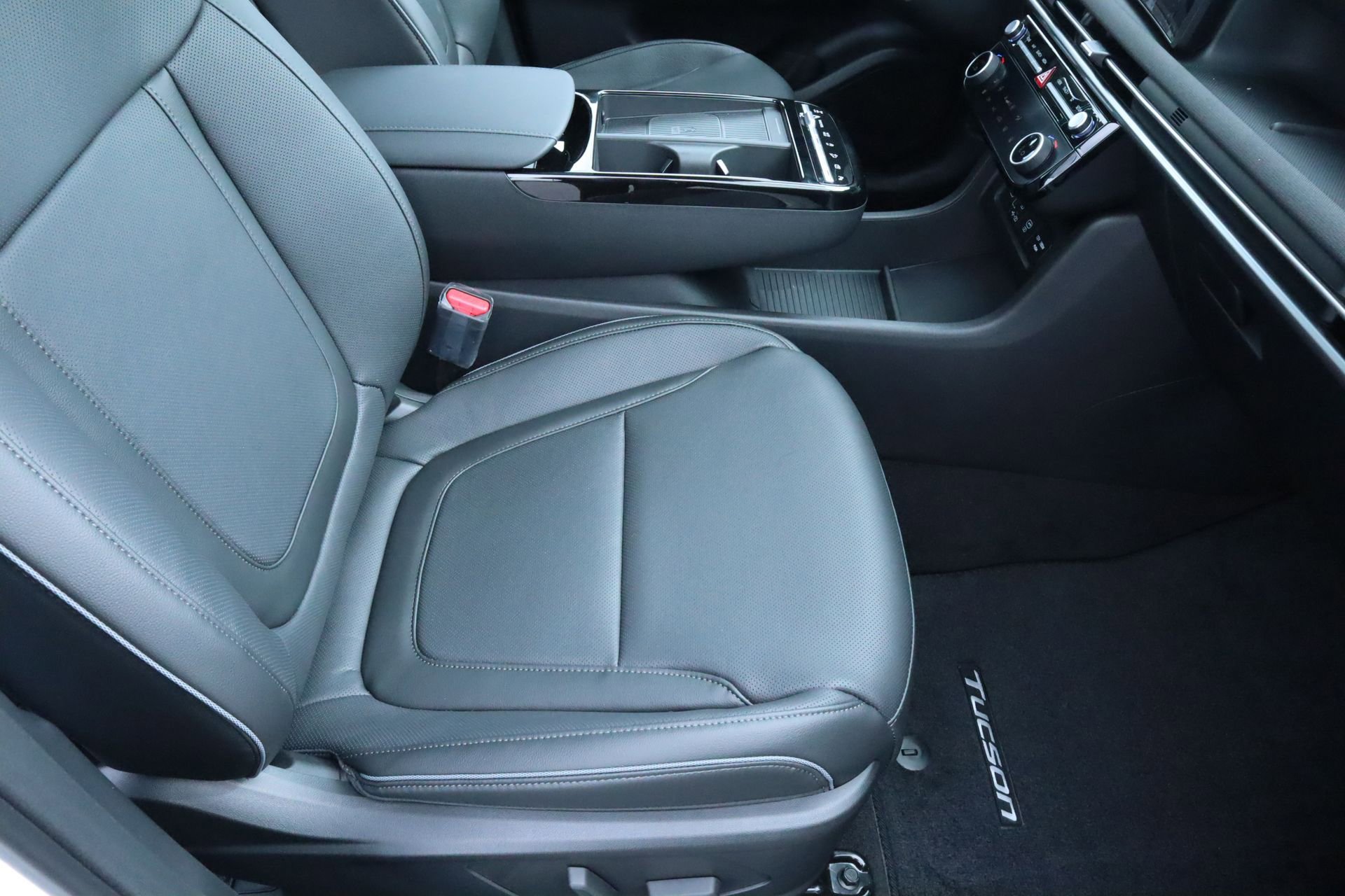 New 2026 Hyundai Tucson Limited image 19