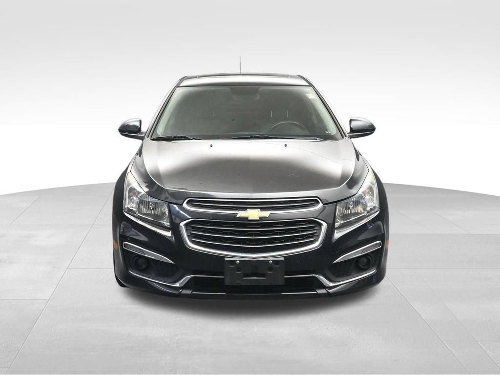 Used 2016 Chevrolet Cruze LT w/ Sun, Sound and Sport Package FWD image 8