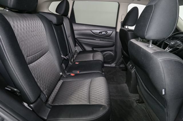 Used 2020 Nissan Rogue SV AWD/4WD image 19