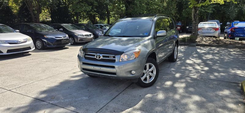 Used 2006 Toyota RAV4 Limited AWD/4WD image 1