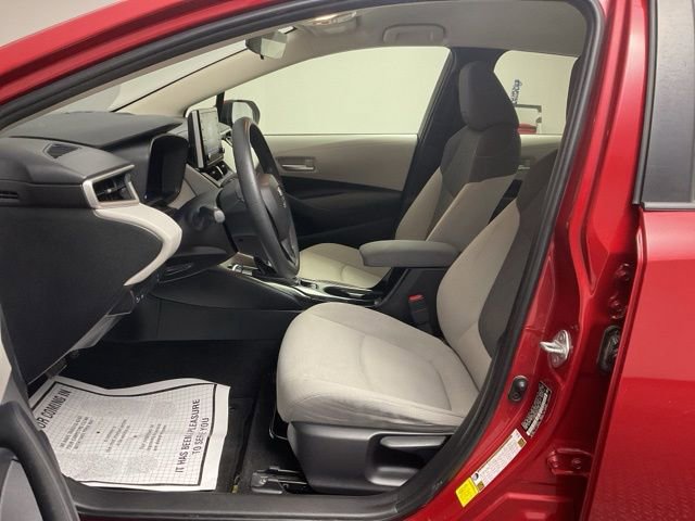 Used 2021 Toyota Corolla LE w/ Carpet Mat Package (TMS) image 12