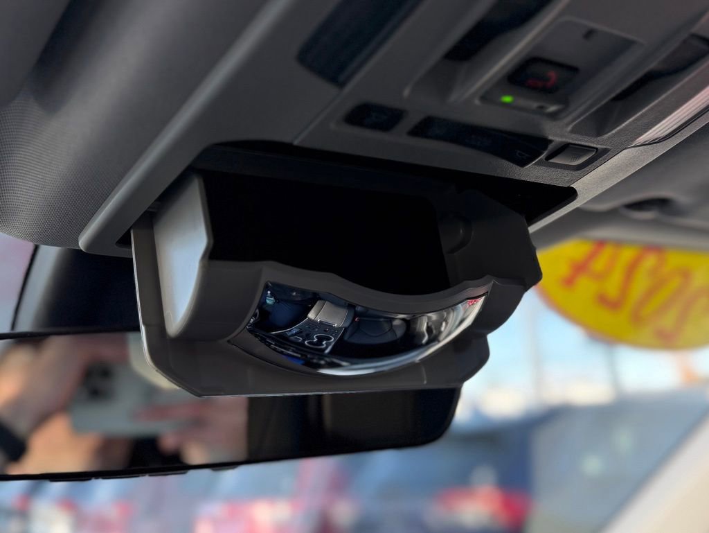 Certified 2024 Toyota Highlander XLE image 31