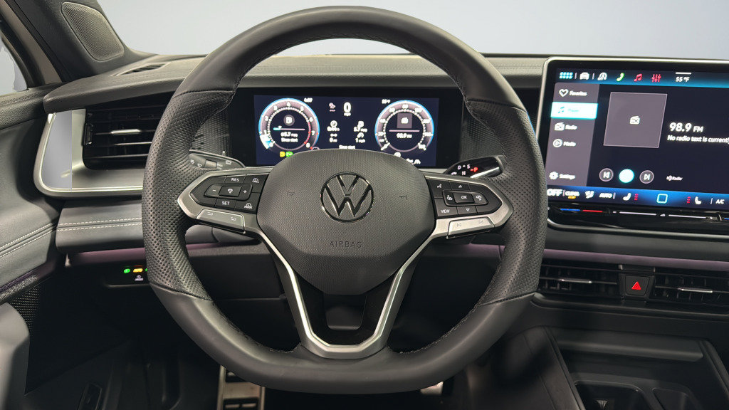 New 2026 Volkswagen Tiguan SE R-Line AWD/4WD image 29