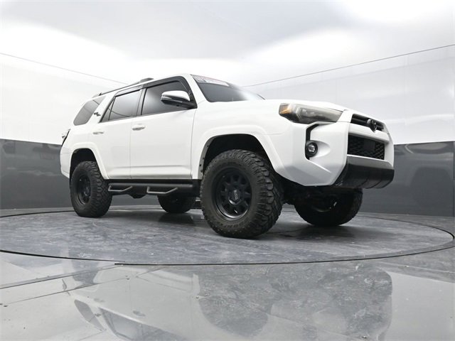 Used 2021 Toyota 4Runner TRD Off-Road Premium image 27