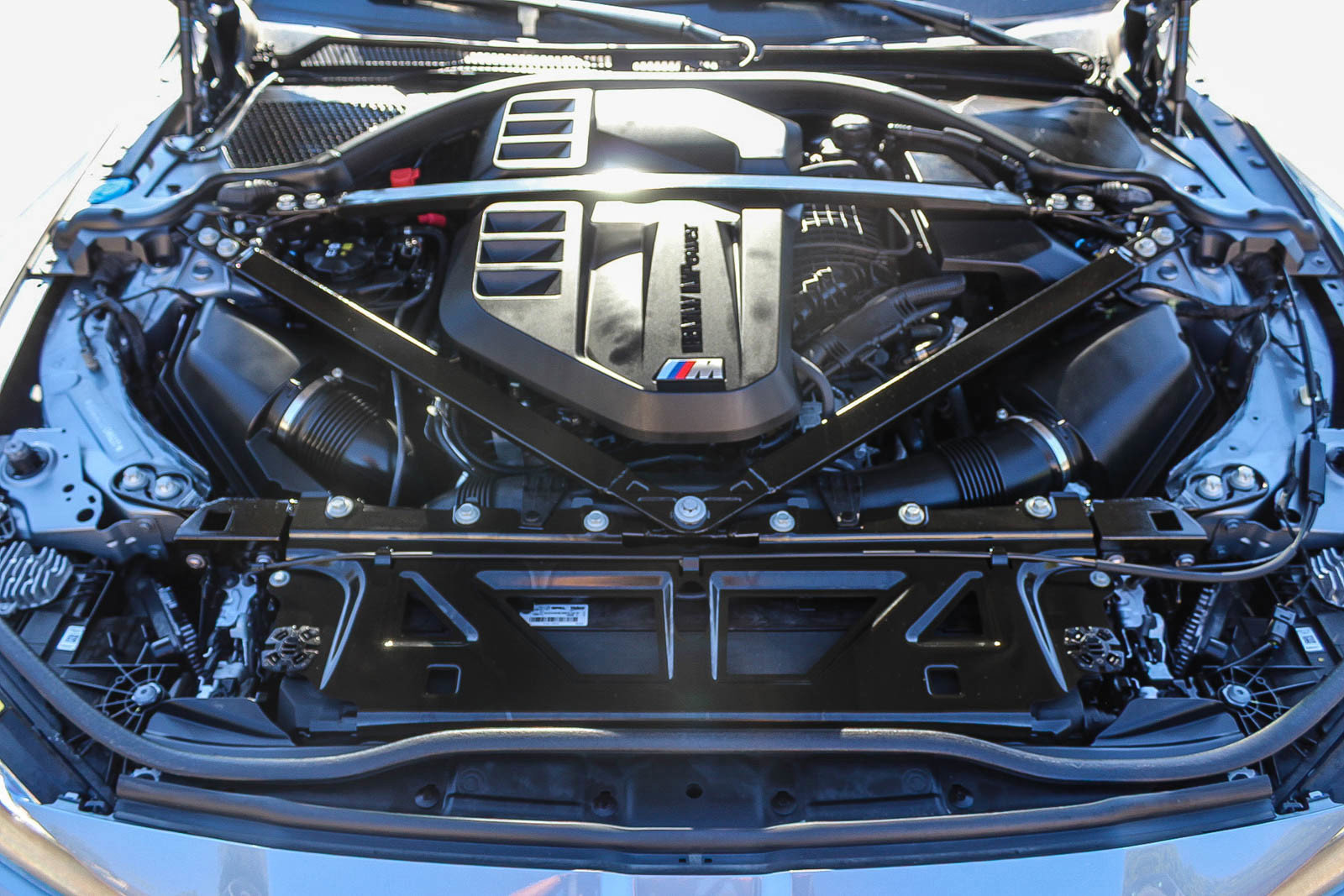 Certified 2023 BMW M4 xDrive Competition w/ Executive Package image 27