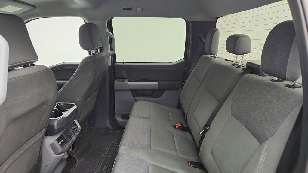Used 2025 Ford F150 Lightning XLT image 18