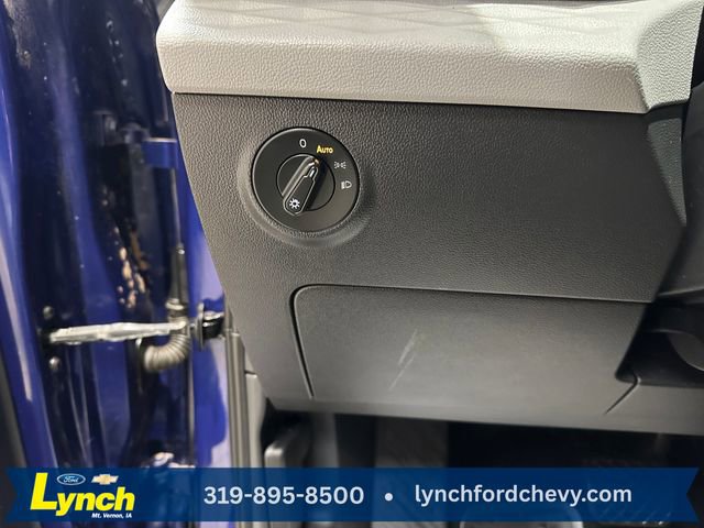 Used 2022 Volkswagen Taos S image 13