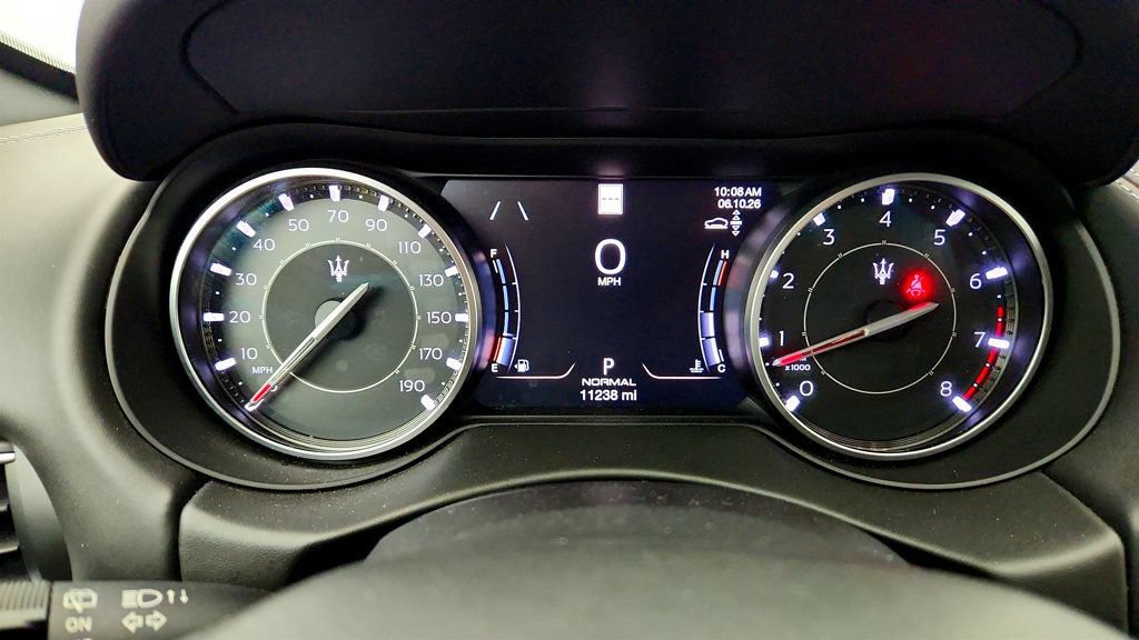 Used 2023 Maserati Levante GT AWD/4WD image 15