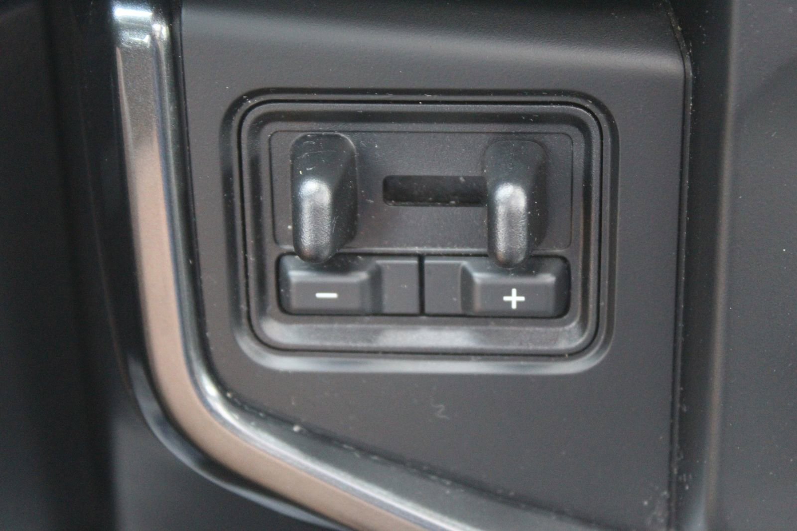 Used 2023 Ford Expedition Limited AWD/4WD image 28