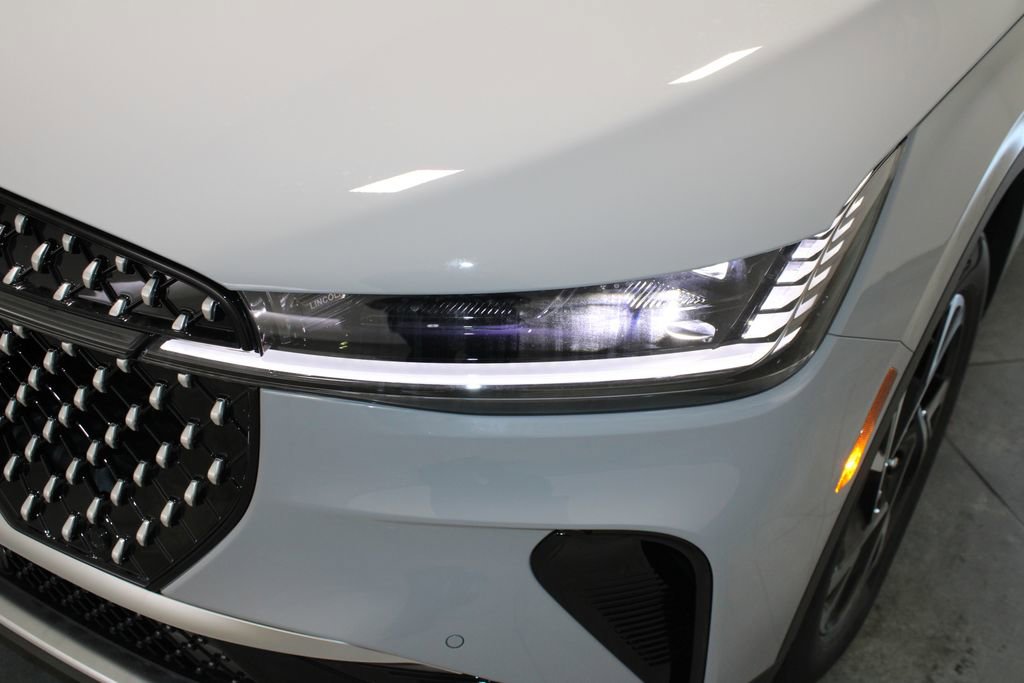 New 2026 Lincoln Nautilus Premier image 55