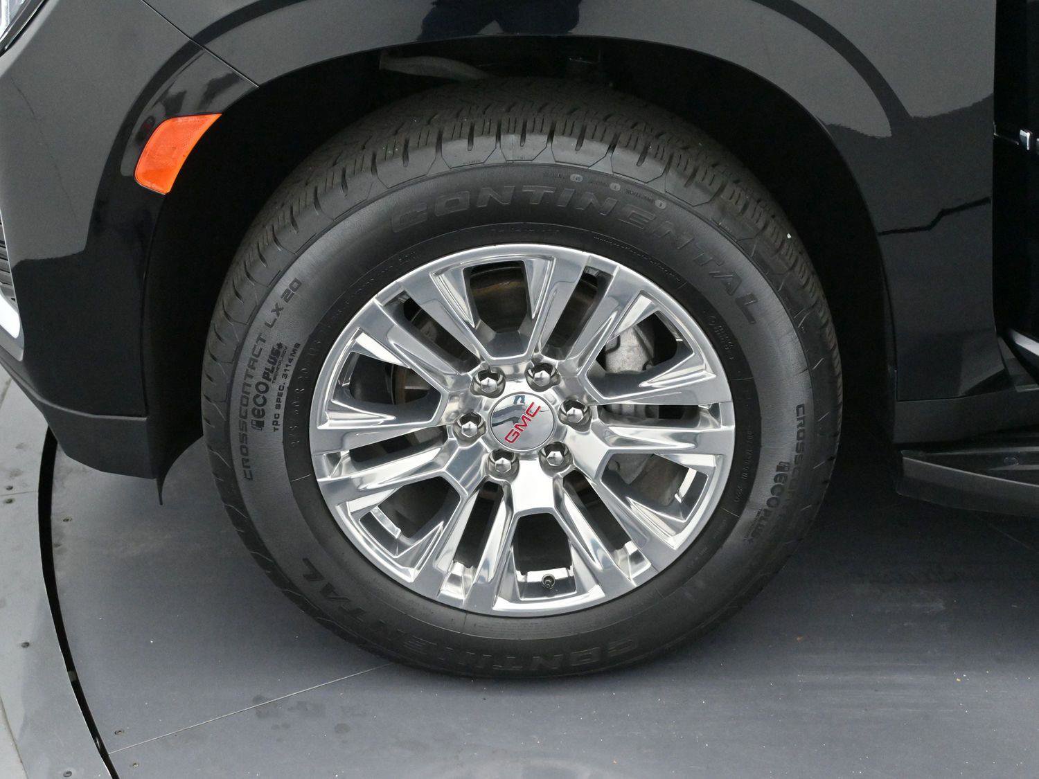 Used 2024 GMC Yukon XL Denali w/ Max Trailering Package image 35