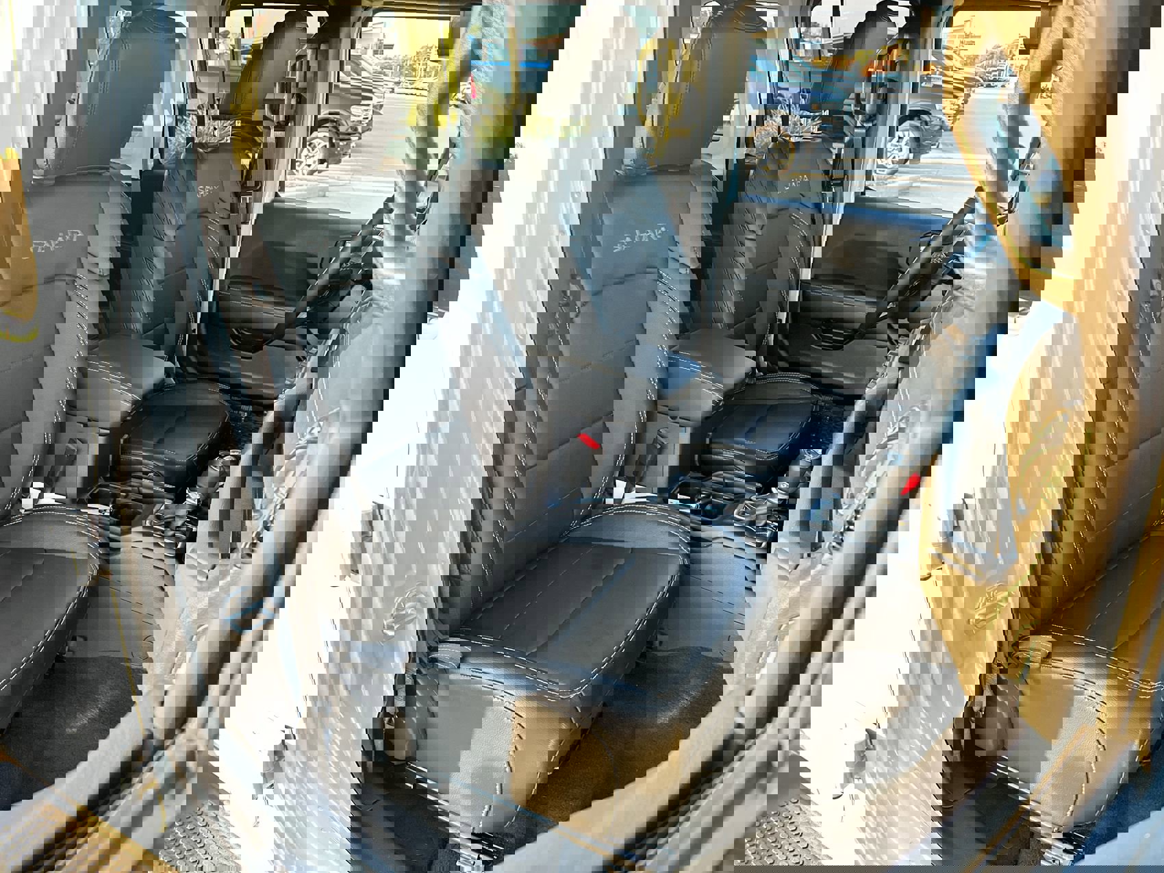 New 2023 Jeep Wrangler Sahara w/ Cold Weather Group image 24