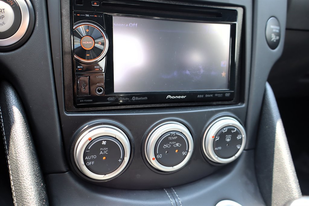 Used 2011 Nissan 370Z Coupe w/ Sport Pkg RWD image 29