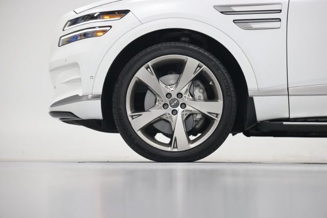 Used 2023 Genesis GV80 3.5T w/ Prestige Matte Package AWD/4WD image 9