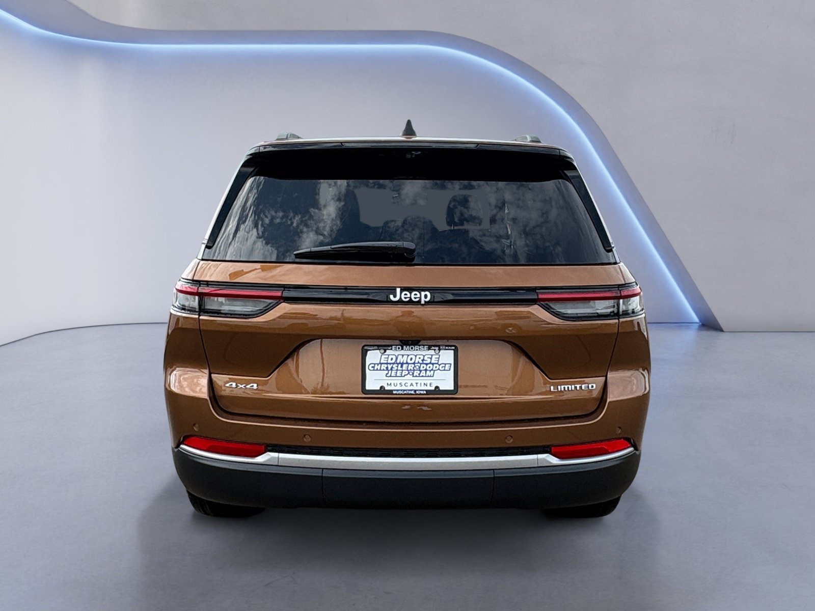 New 2027 Jeep Grand Cherokee Limited AWD/4WD image 4